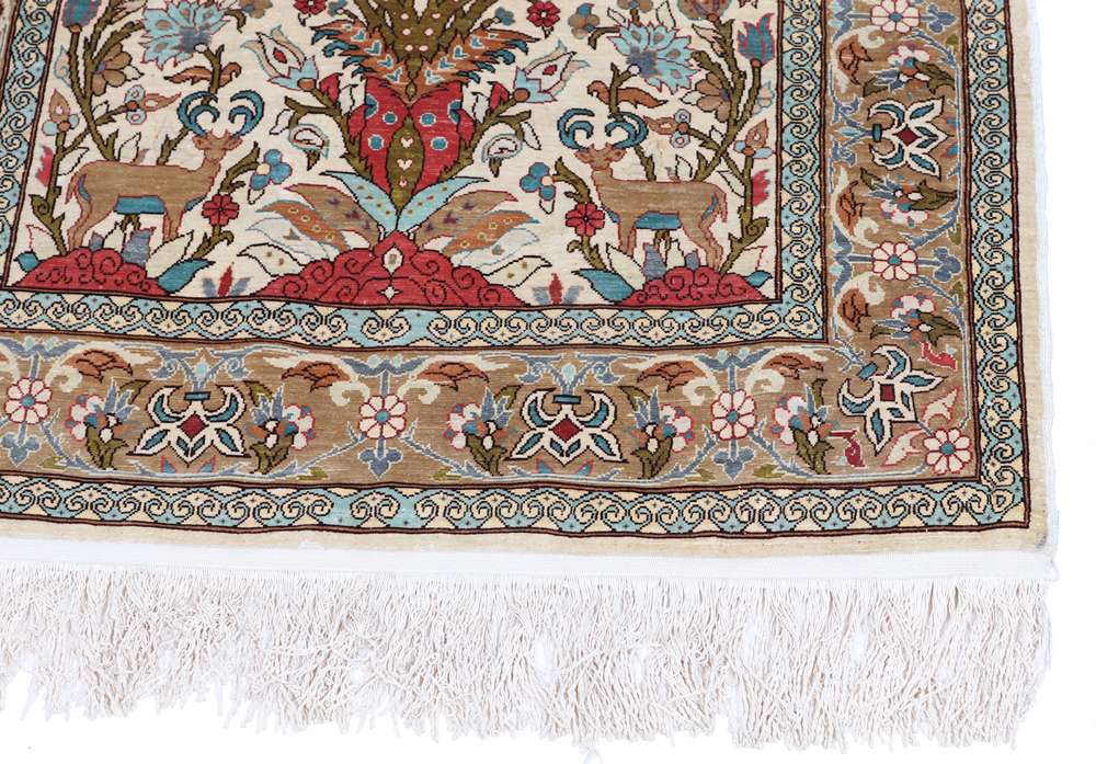 Oriental rug Hereke