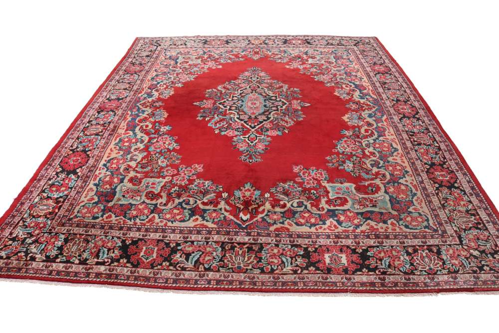 Persian rug Sarugh