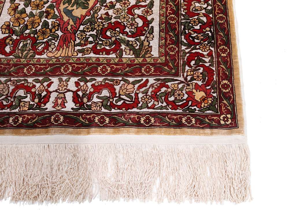 Oriental rug Hereke