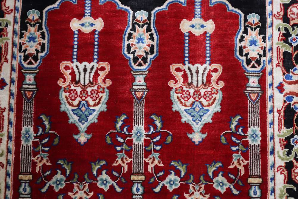 Oriental rug Hereke