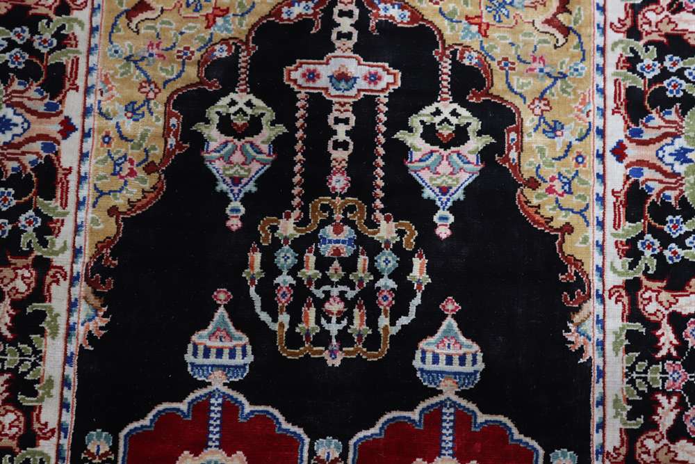 Oriental rug Hereke