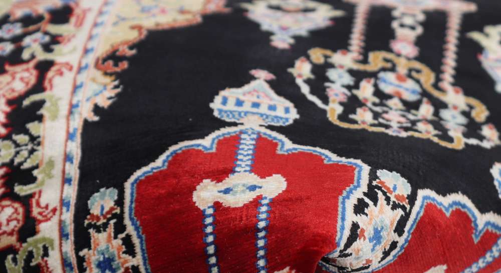 Oriental rug Hereke