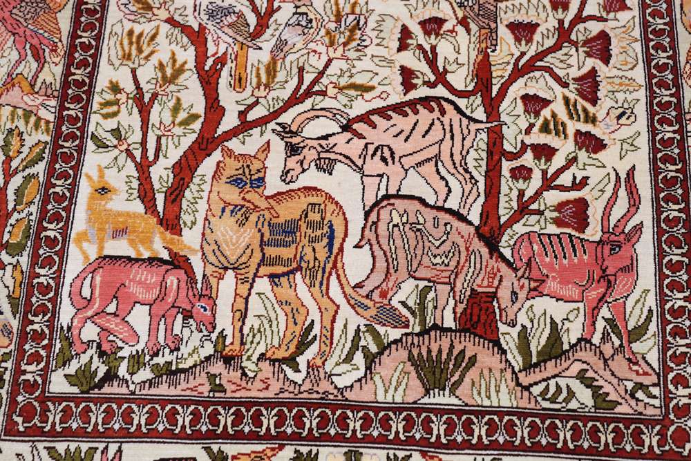 Oriental rug Hereke