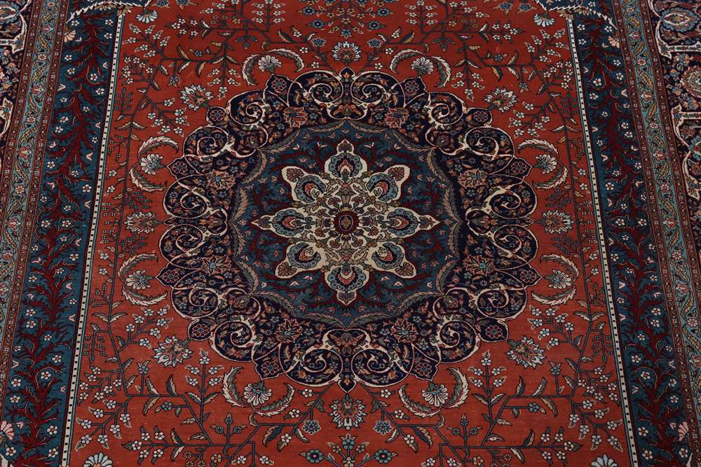 Oriental rug Hereke
