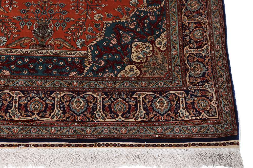 Oriental rug Hereke