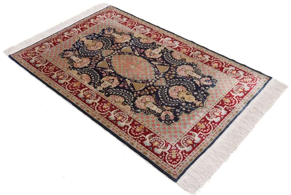 Oriental rug Hereke