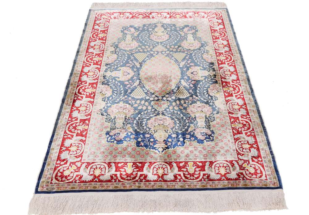 Oriental rug Hereke