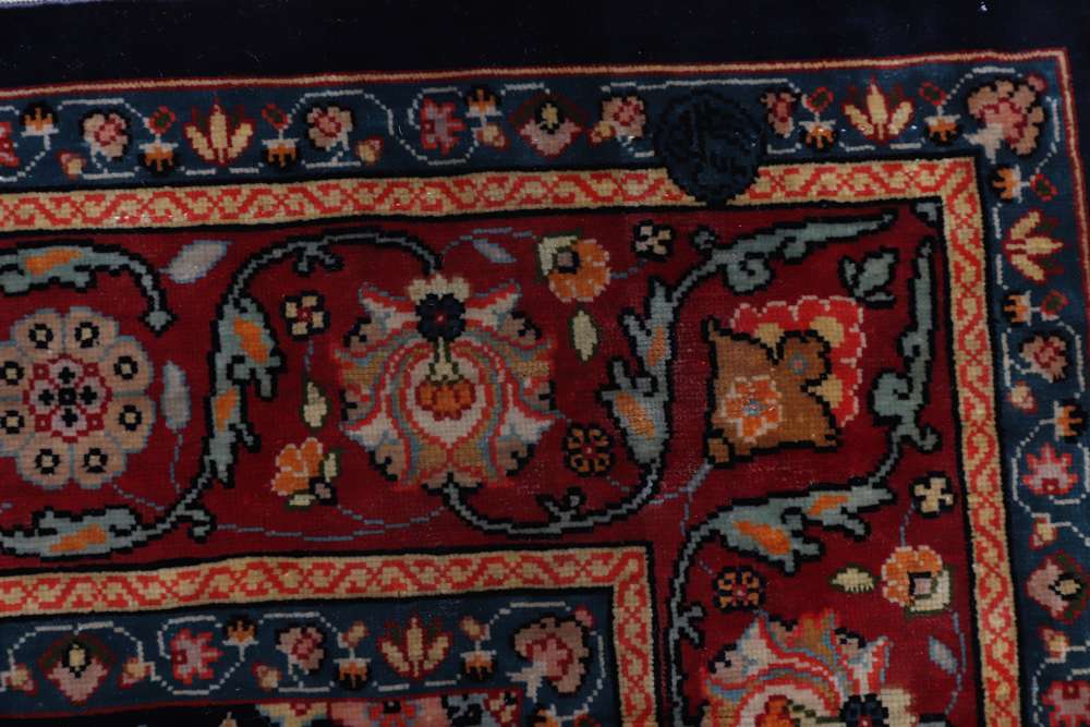 Oriental rug Hereke