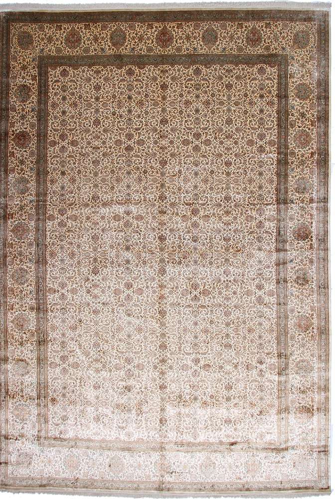 Oriental rug Kashmir