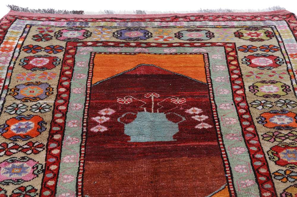 Oriental rug Konya
