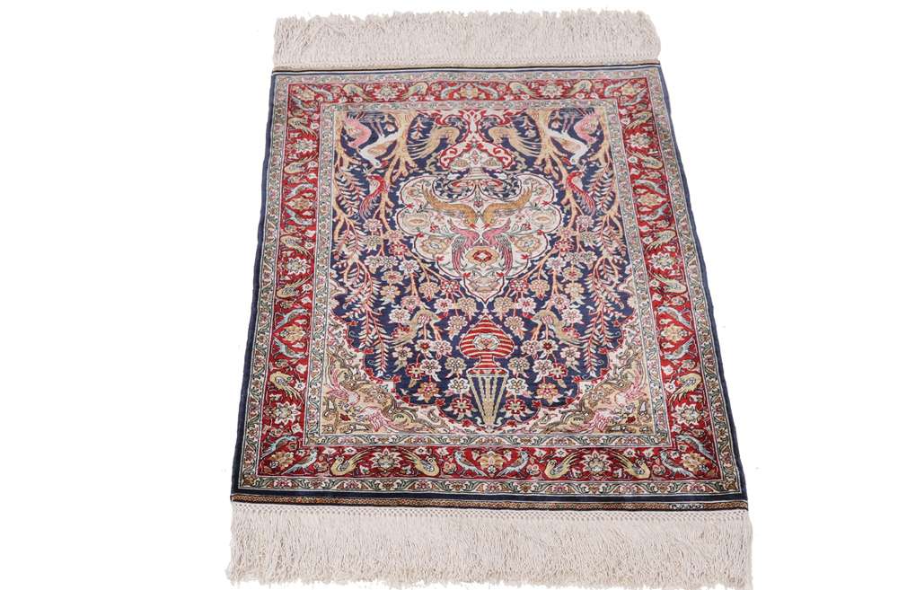 Oriental rug Hereke