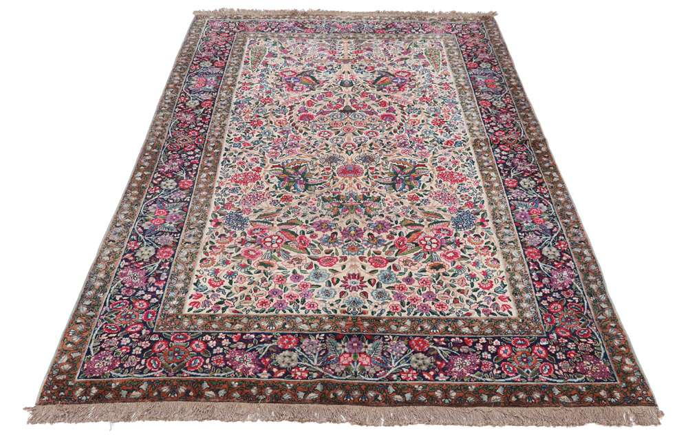 Persian rug Lawar