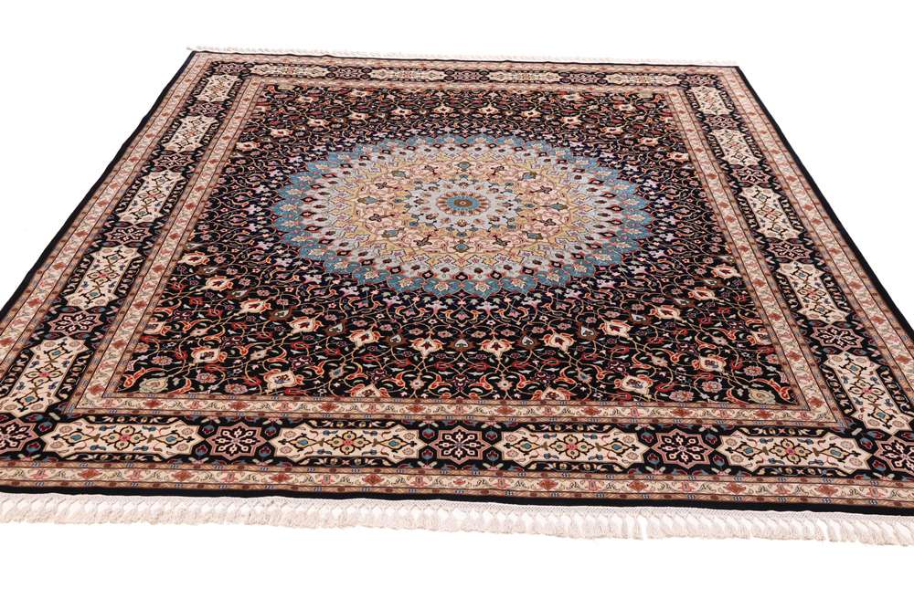 Oriental rug Tabriz
