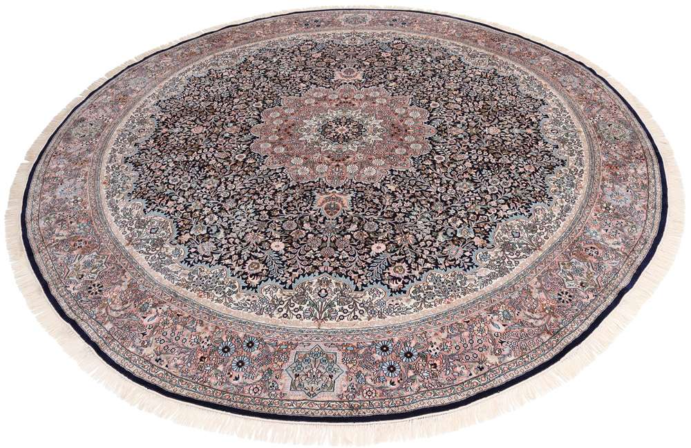 Oriental rug Kashmir