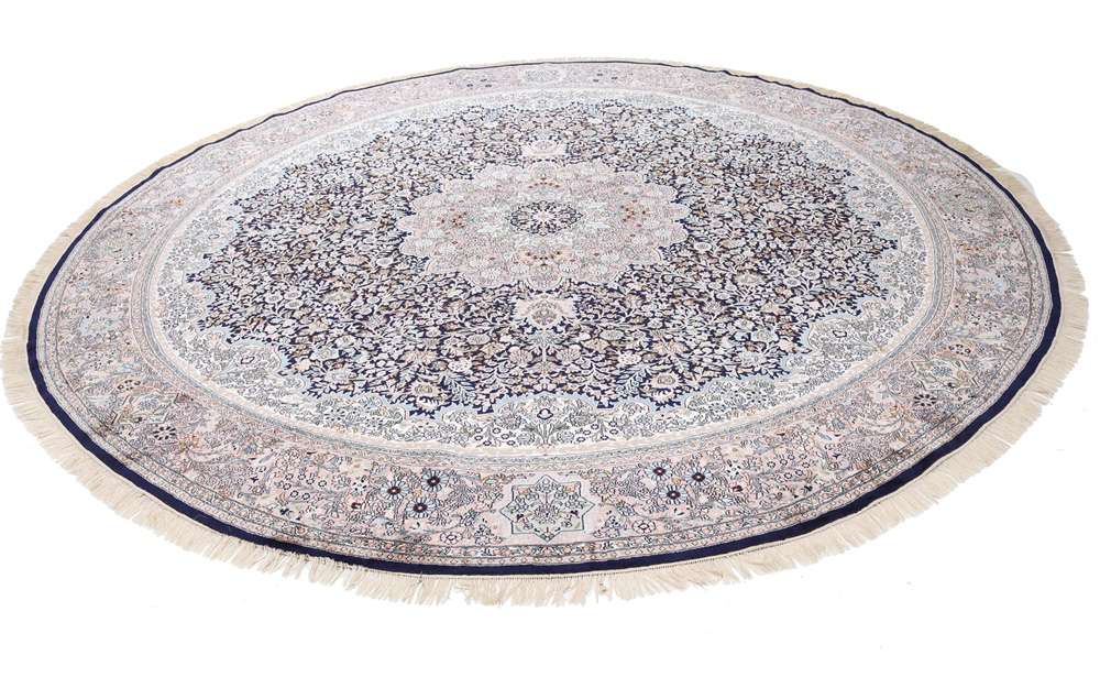 Oriental rug Kashmir
