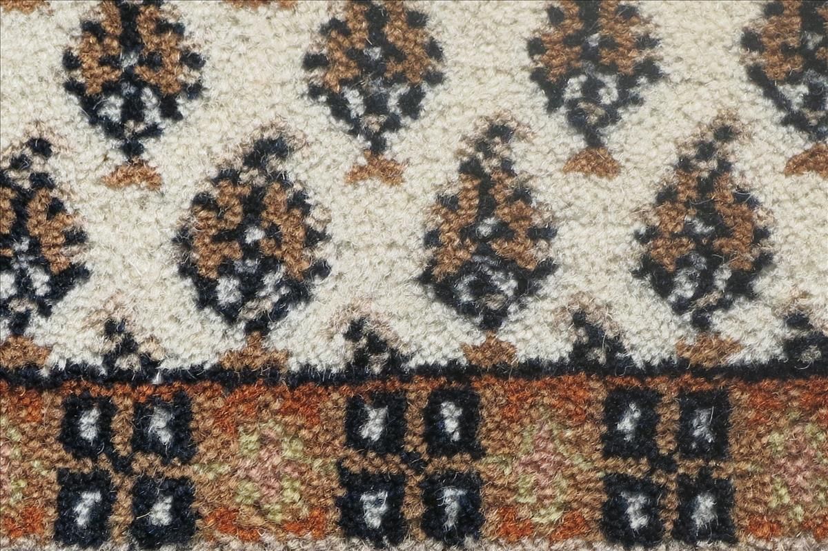Oriental rug Mir