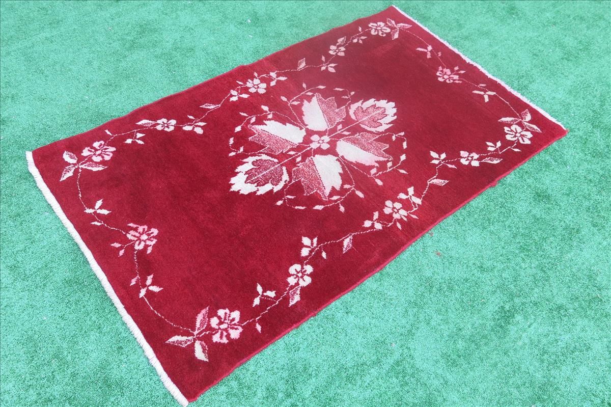 Modern rug Modern