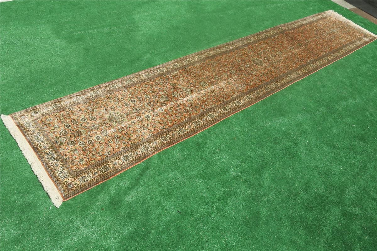 Oriental rug Kashmir Silk Exclusive