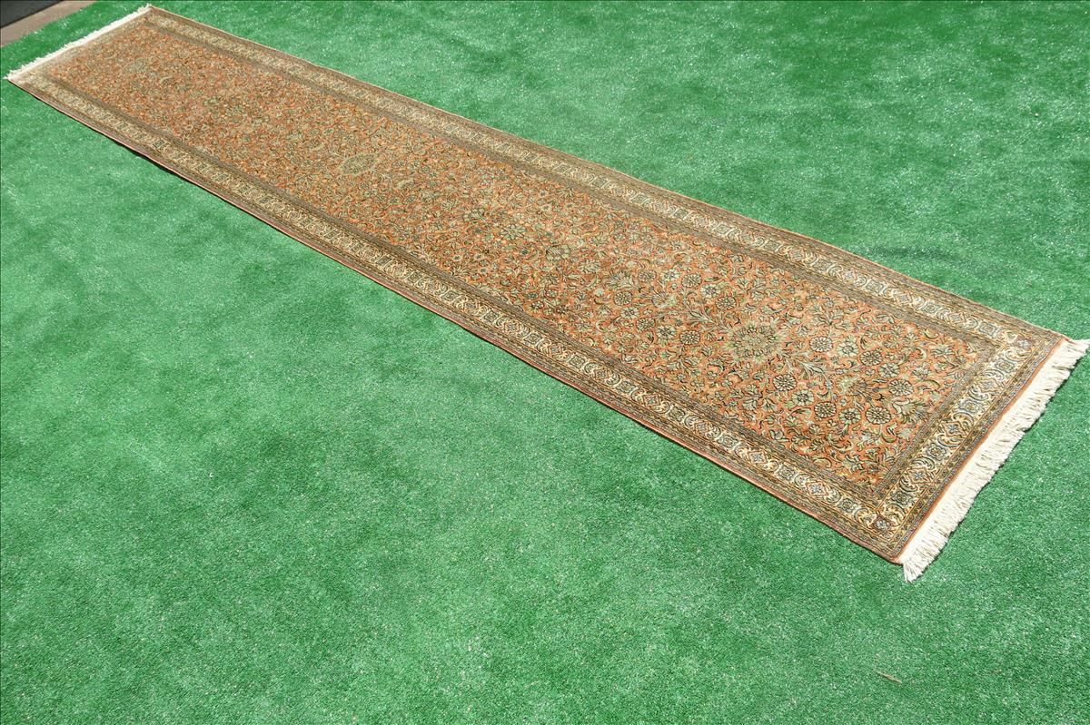 Oriental rug Kashmir Silk Exclusive