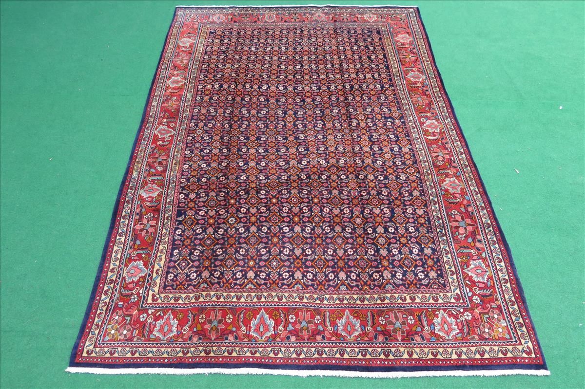 Oriental rug Mahal Fine