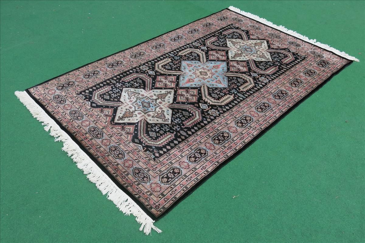 Keleti szőnyeg Mirpur Royal