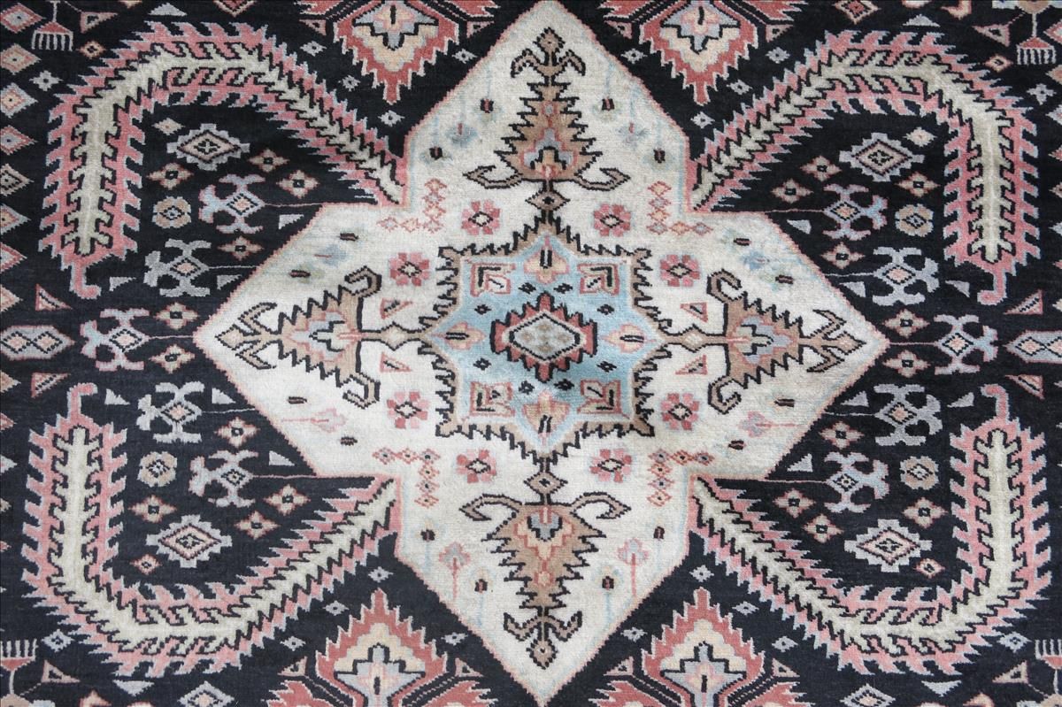 Keleti szőnyeg Mirpur Royal