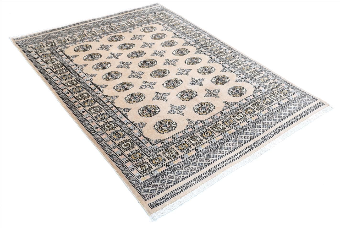 Oriental rug Bukhara Exclusive