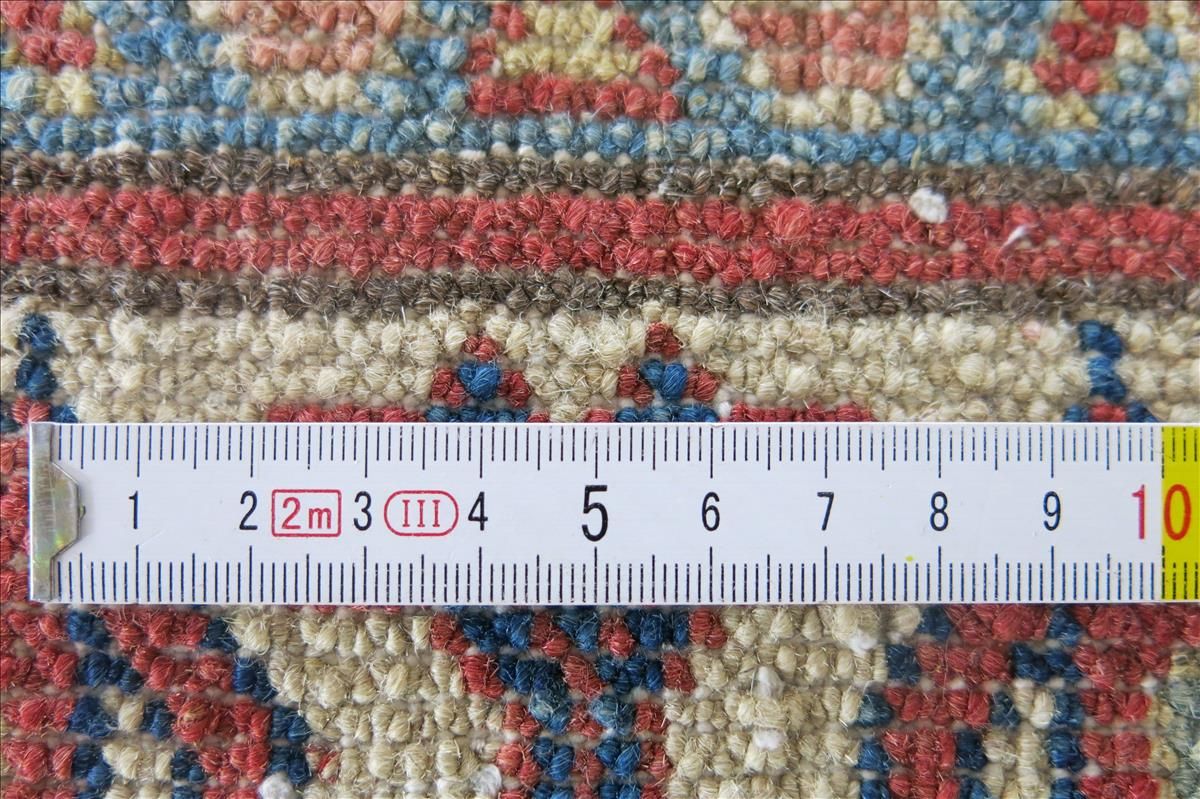 Oriental rug Kazak