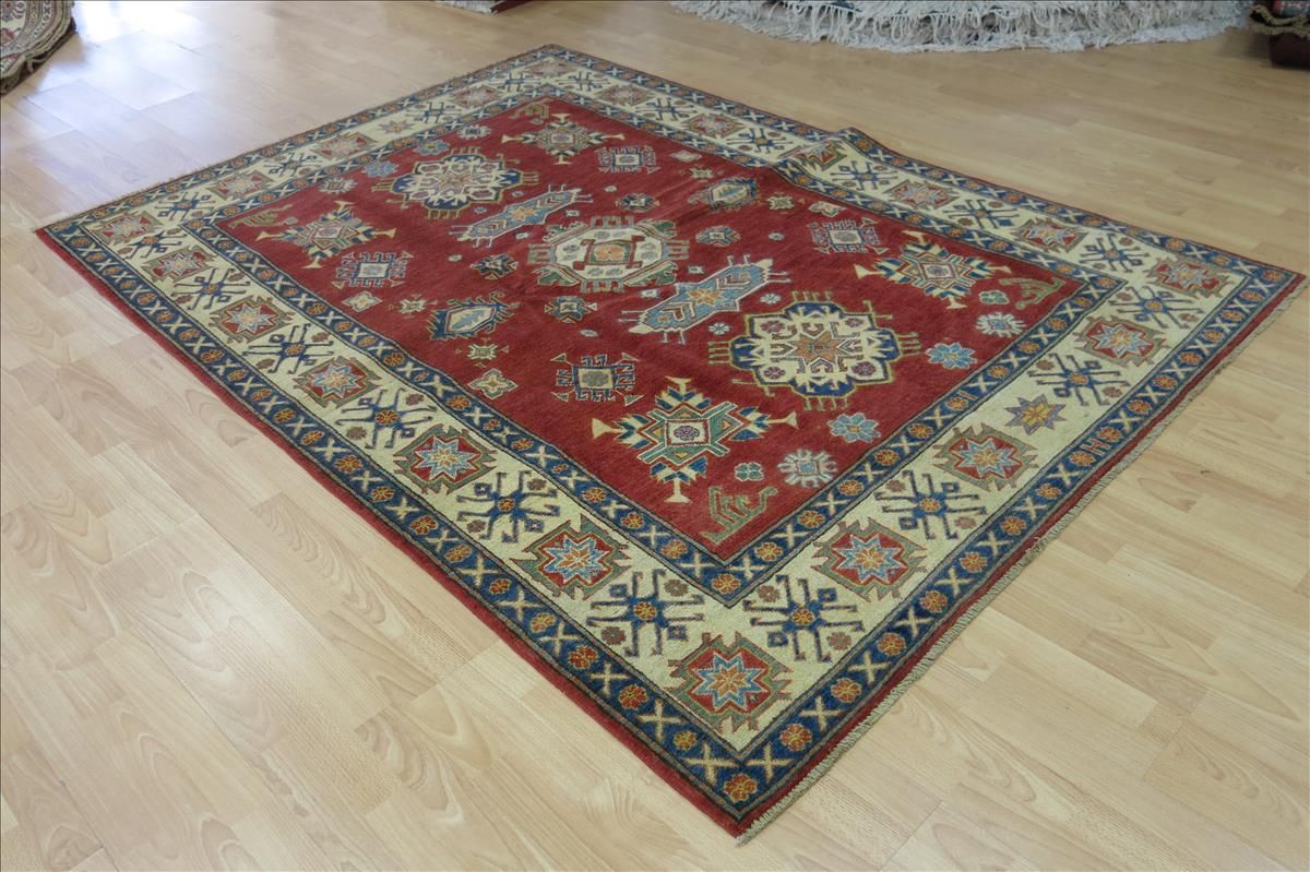 Oriental rug Kazak