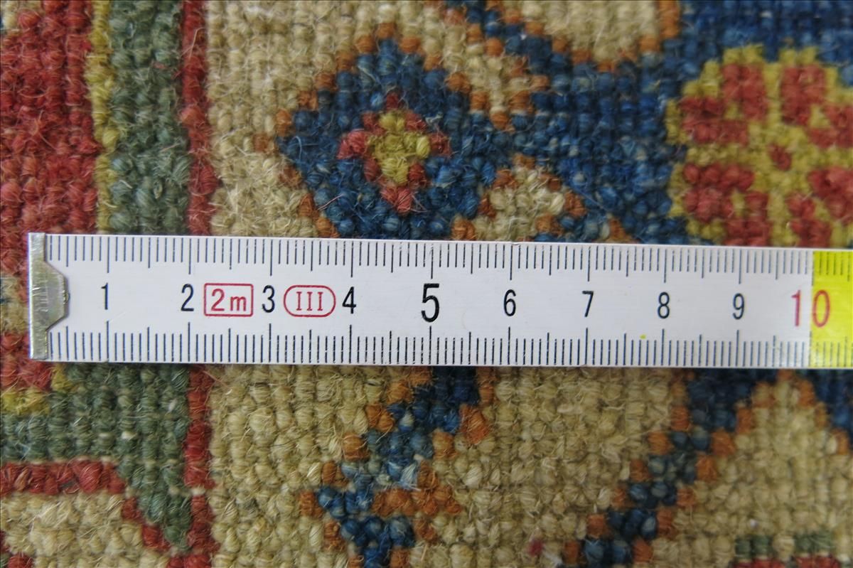 Oriental rug Kazak