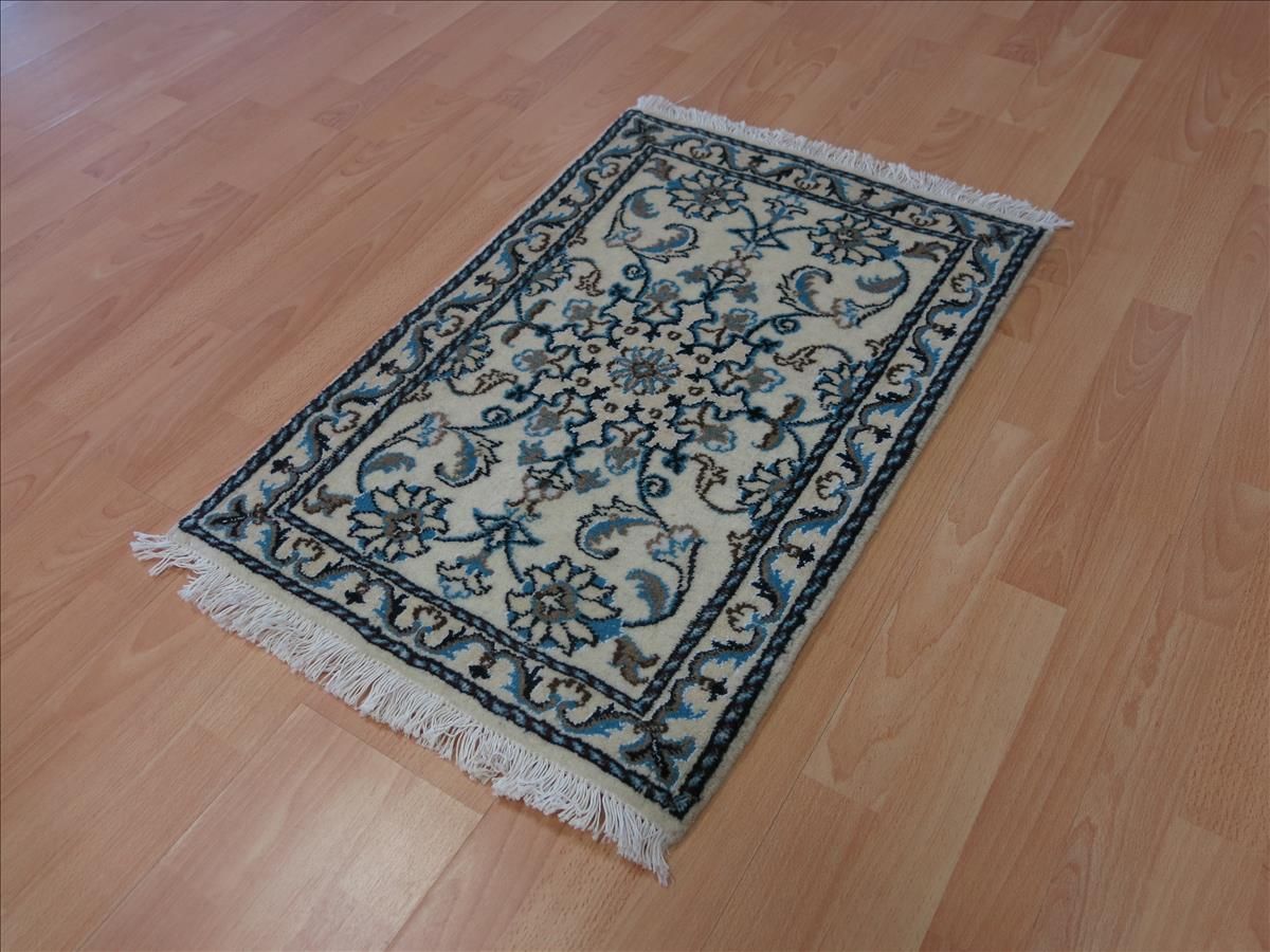 Oriental rug Nain Kavir Super