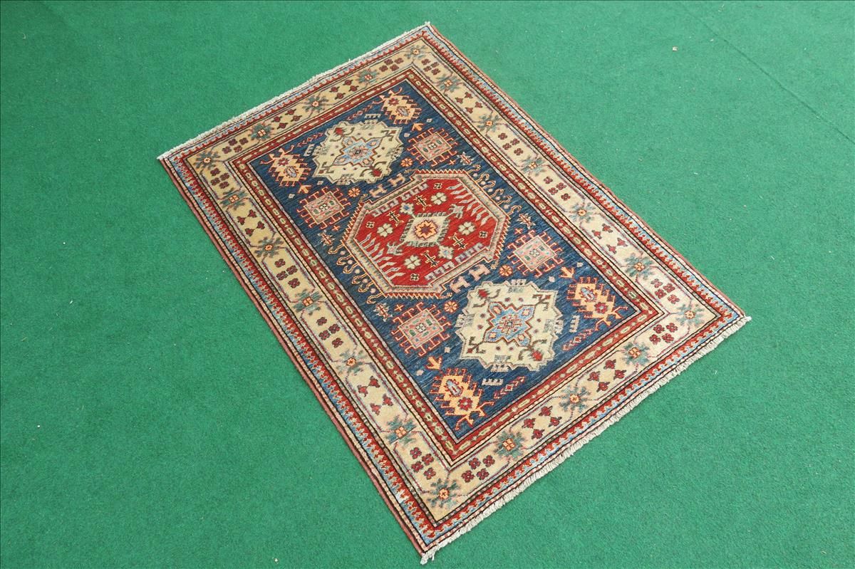 Oriental rug Kazak Exclusive