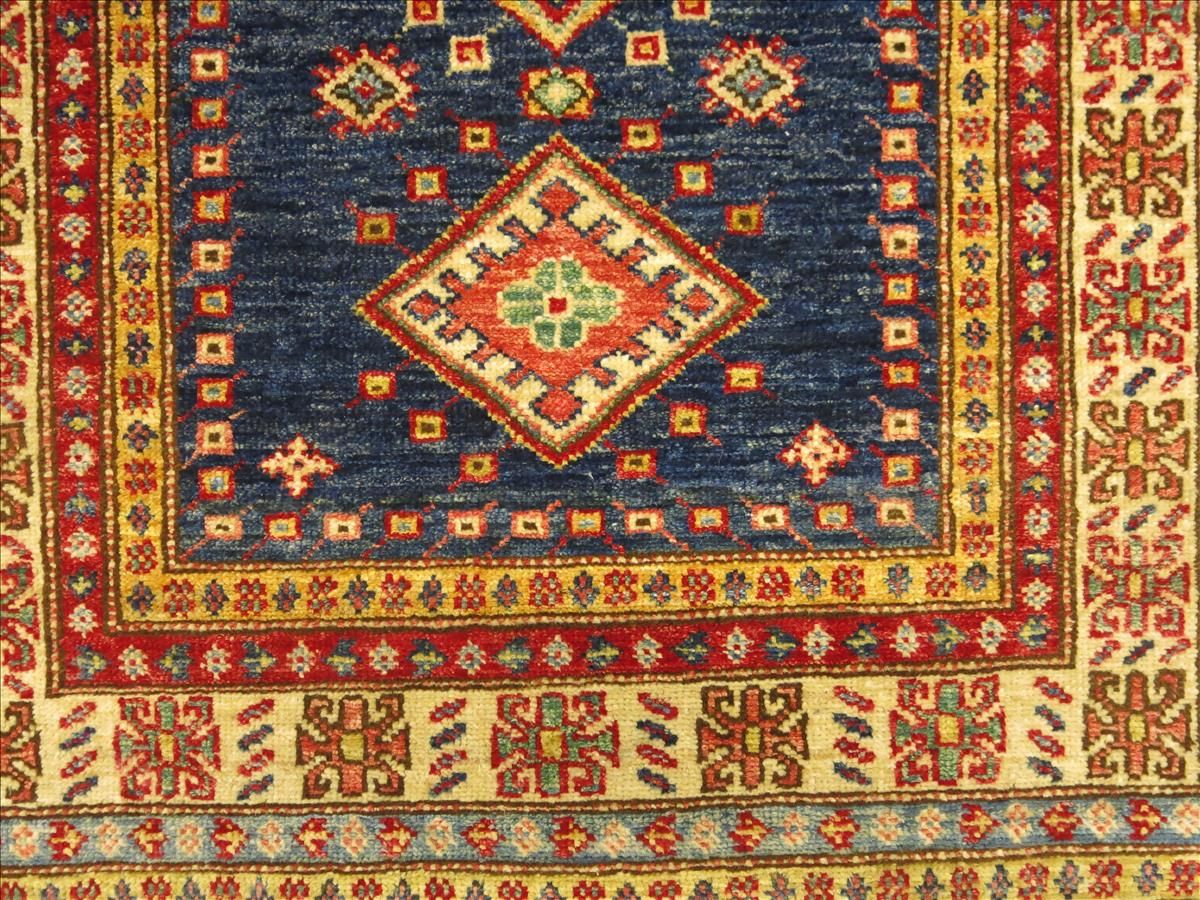 Oriental rug Kazak Exclusive
