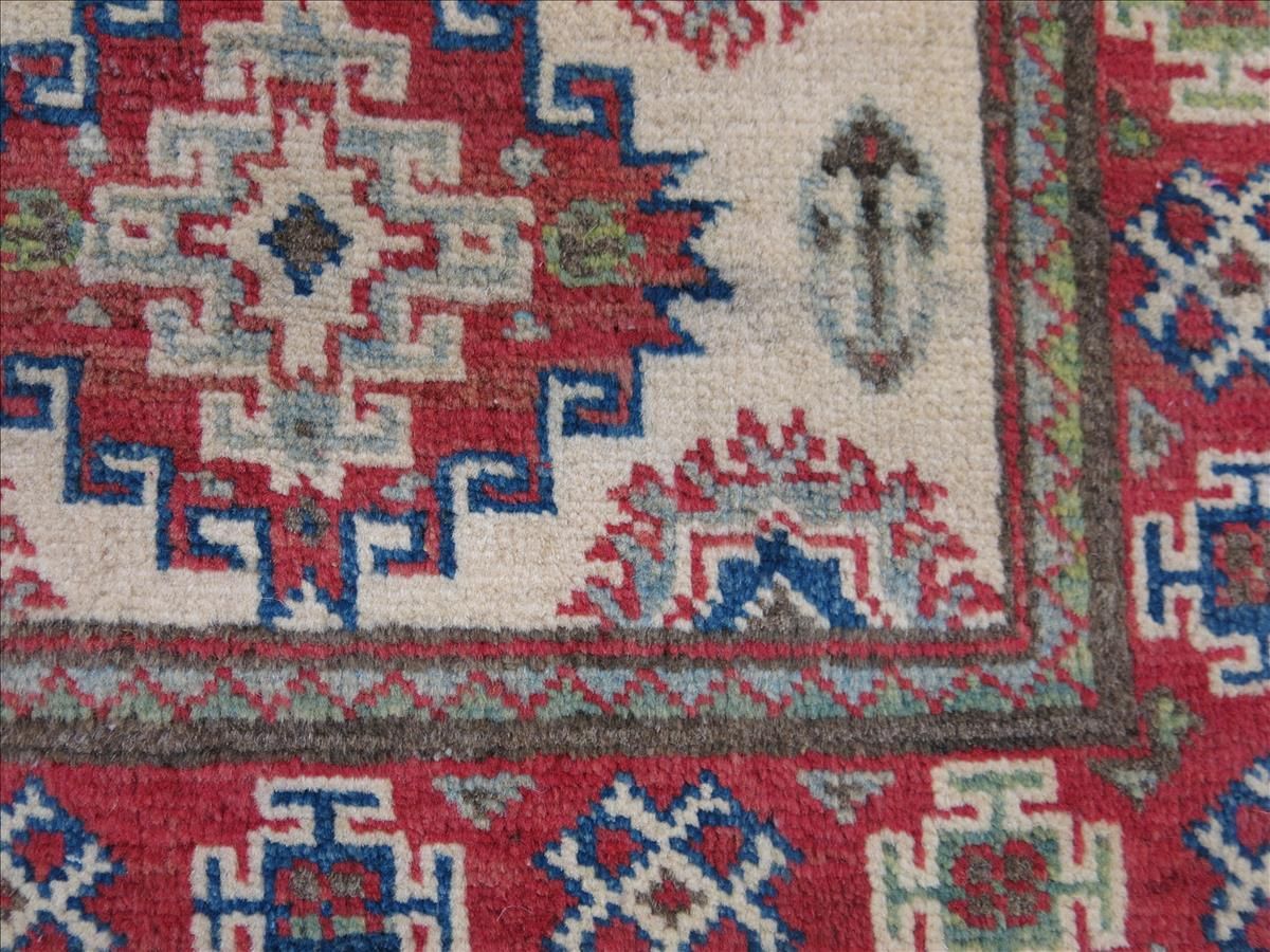 Keleti szőnyeg Kazak