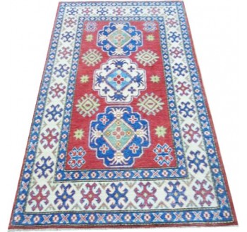 Keleti szőnyeg Kazak