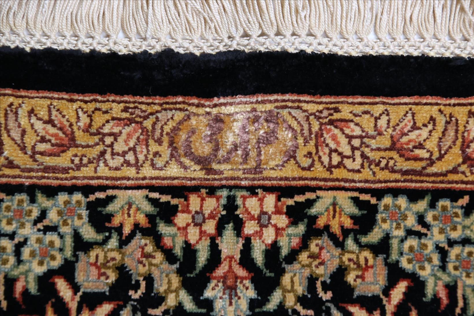 Perzsa szőnyeg Ghom Silk Imperial