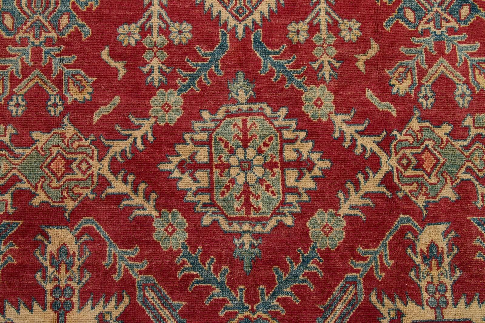 Oriental rug Kazak