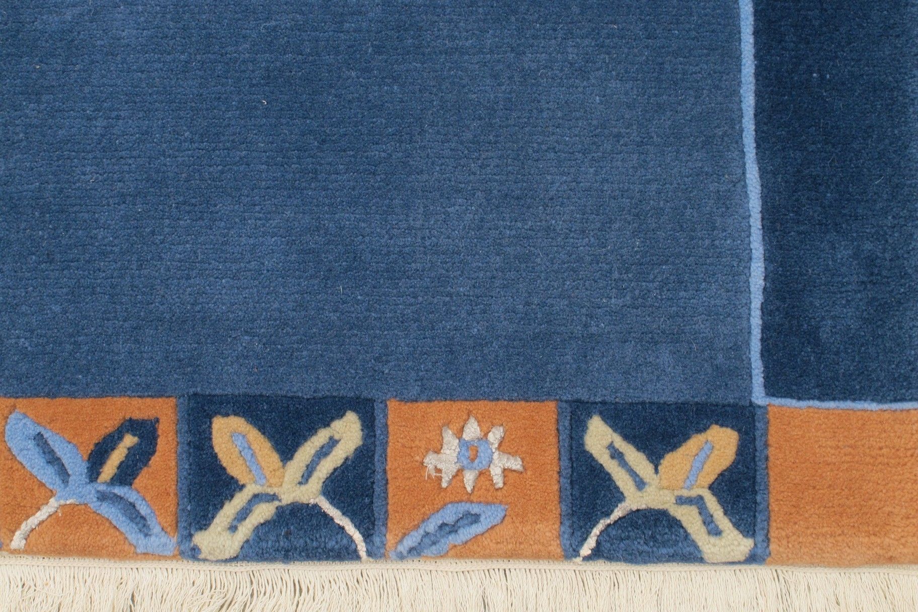 Modern rug Ghorka Royal