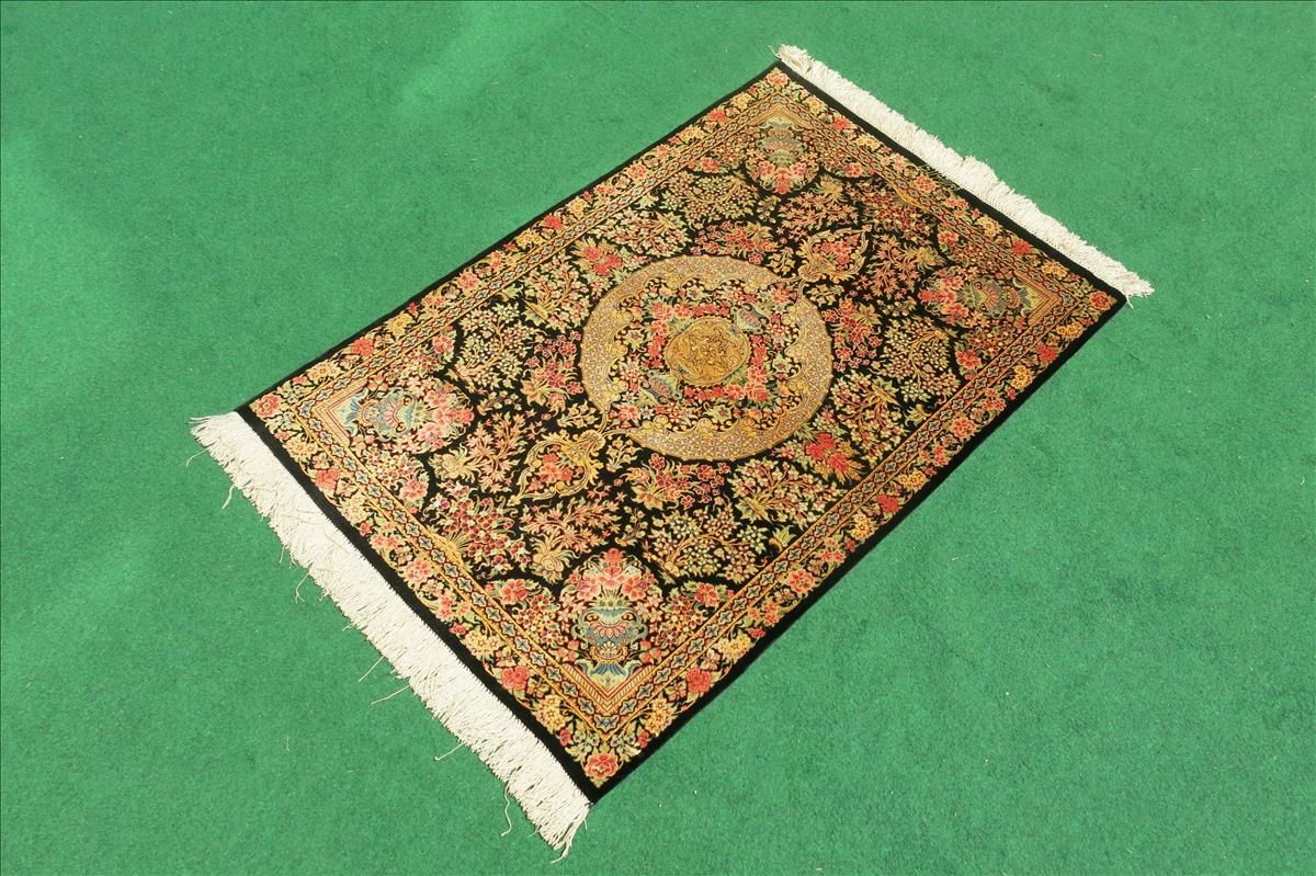Perzsa szőnyeg Ghom Silk Imperial