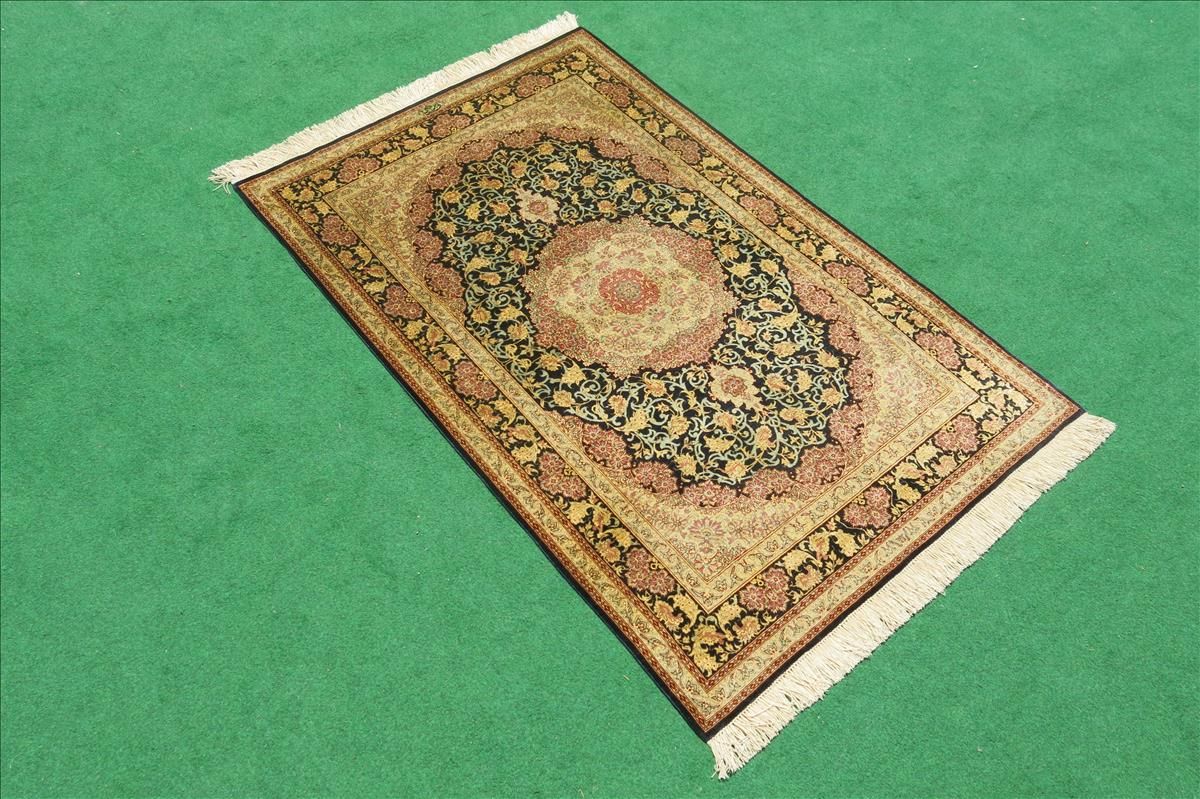 Perzsa szőnyeg GHOM SILK
