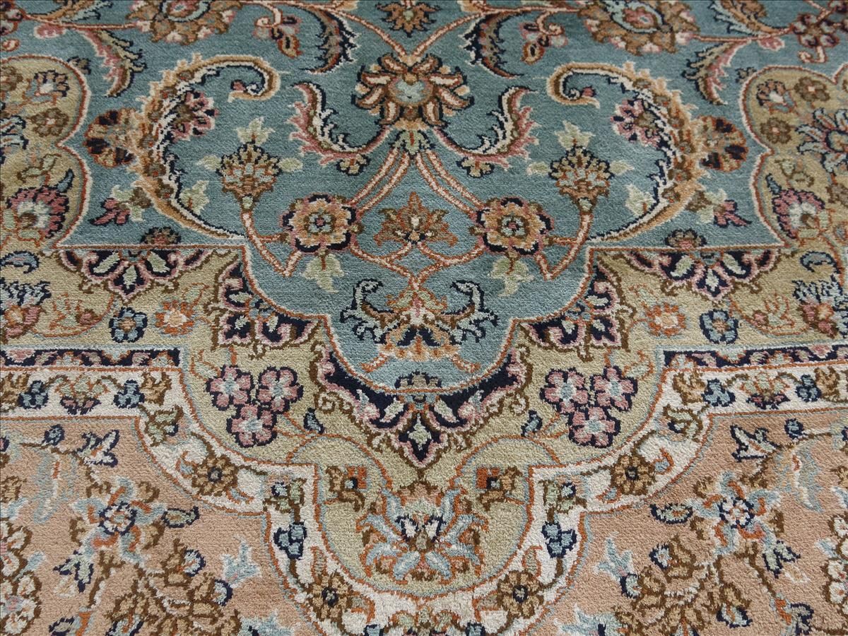 Oriental rug Kashmir Silk Exclusive
