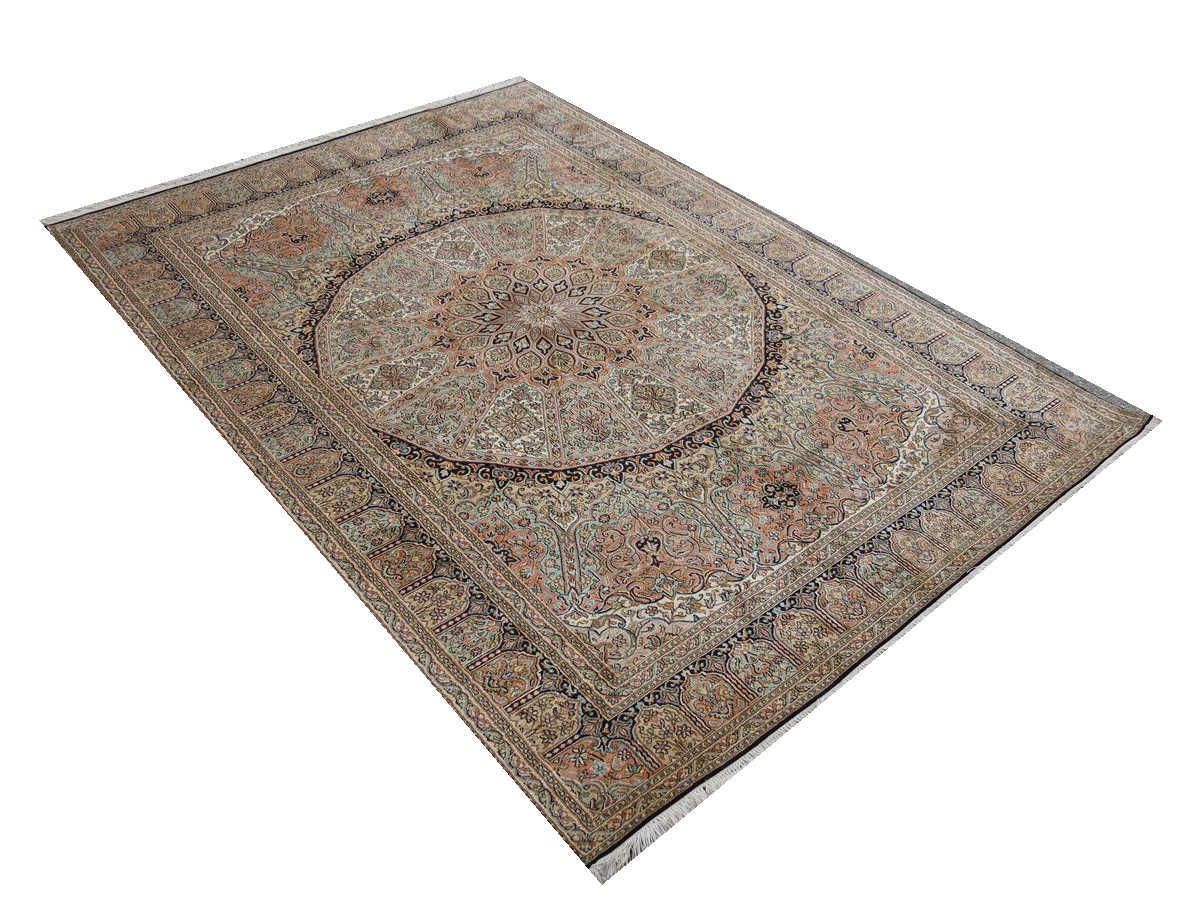 Oriental rug Kashmir Silk Exclusive