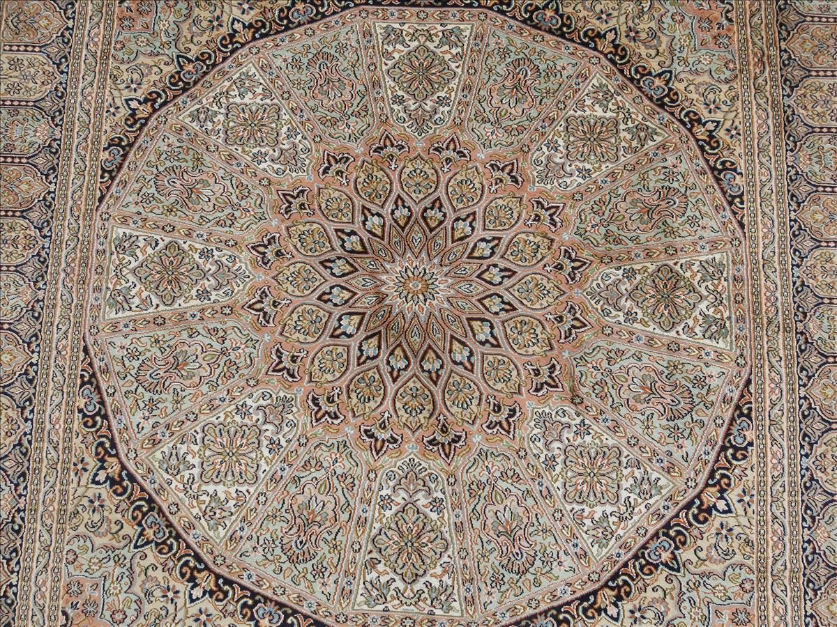Oriental rug Kashmir Silk Exclusive