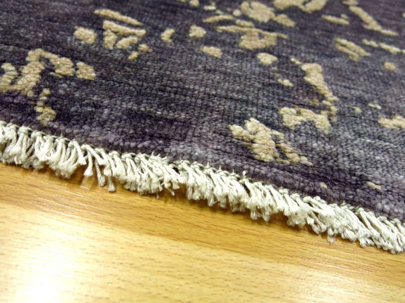Modern rug Ikat Royal