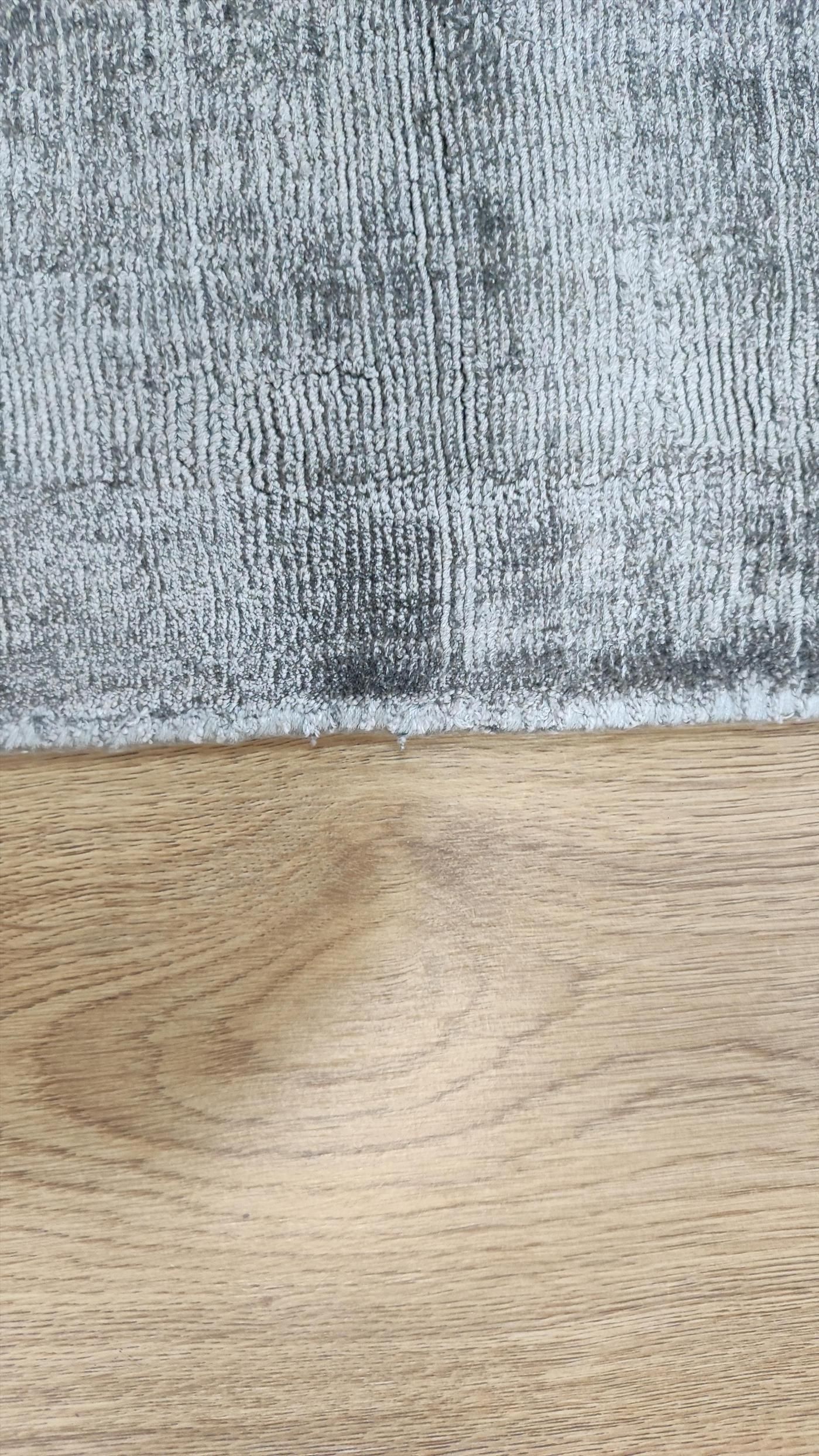 Modern szőnyeg Garous Tuft