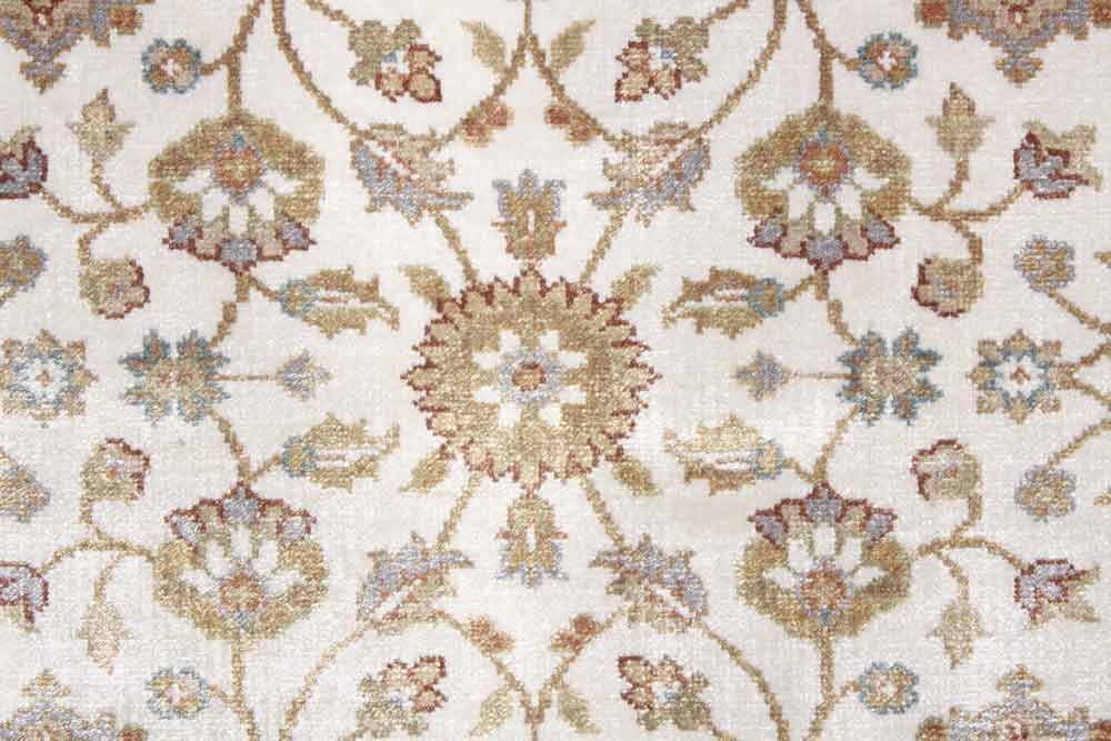 Ikat Royal