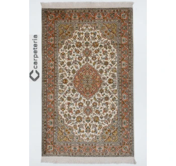Kashmir Silk Exclusive