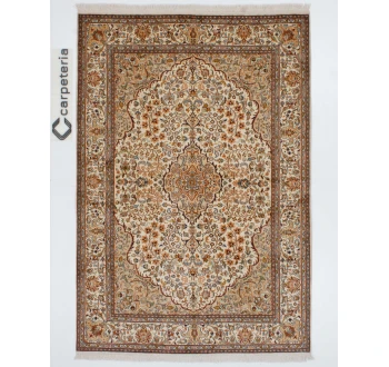 Kashmir Silk Exclusive