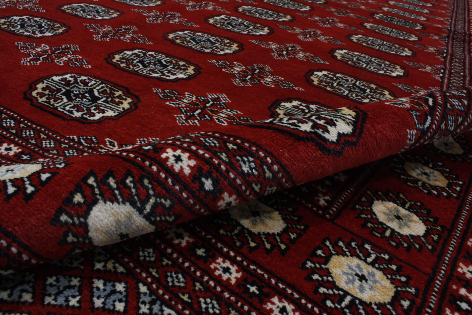 Bukhara exkluzív keleti szőnyeg