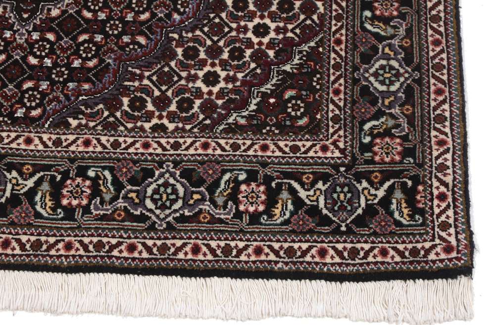 Tabriz perzsa szőnyeg